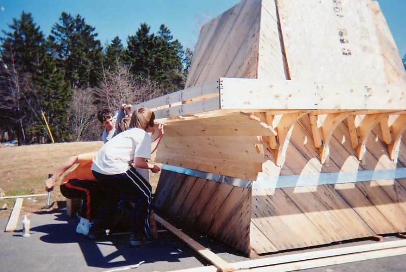 Construction of replacement top for the Canning lighthouse